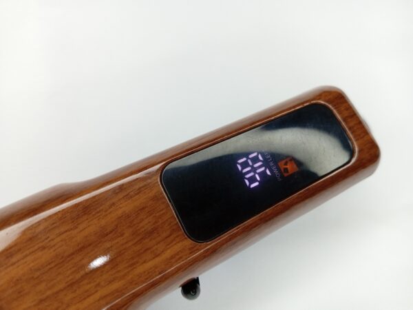 Digital Battery Display WERHL Cordless Hair Clipper - Image 4