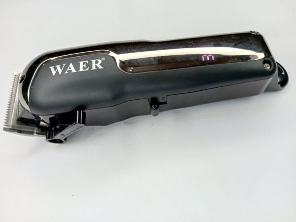 LCD Display Rechargeable Waer Hair Clipper - Image 3